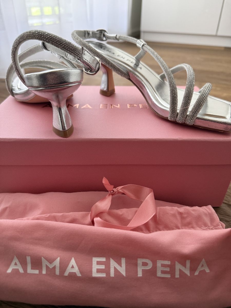 Scarpe da donna: Alma en Pena Sandalen – Nuovo (secondo la descrizione) da Oberneunforn venduto da Nir2yh 1