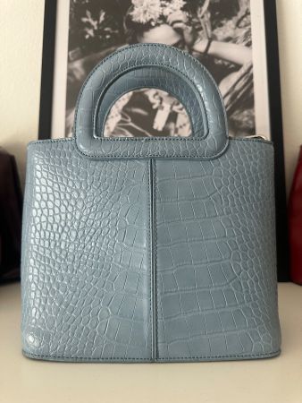 Elegante Handtasche Kroko-Optik blau neuwertig