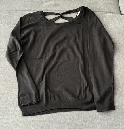 Damen Pullover Sandro Gr3 schwarz mit Rückenausschnitt