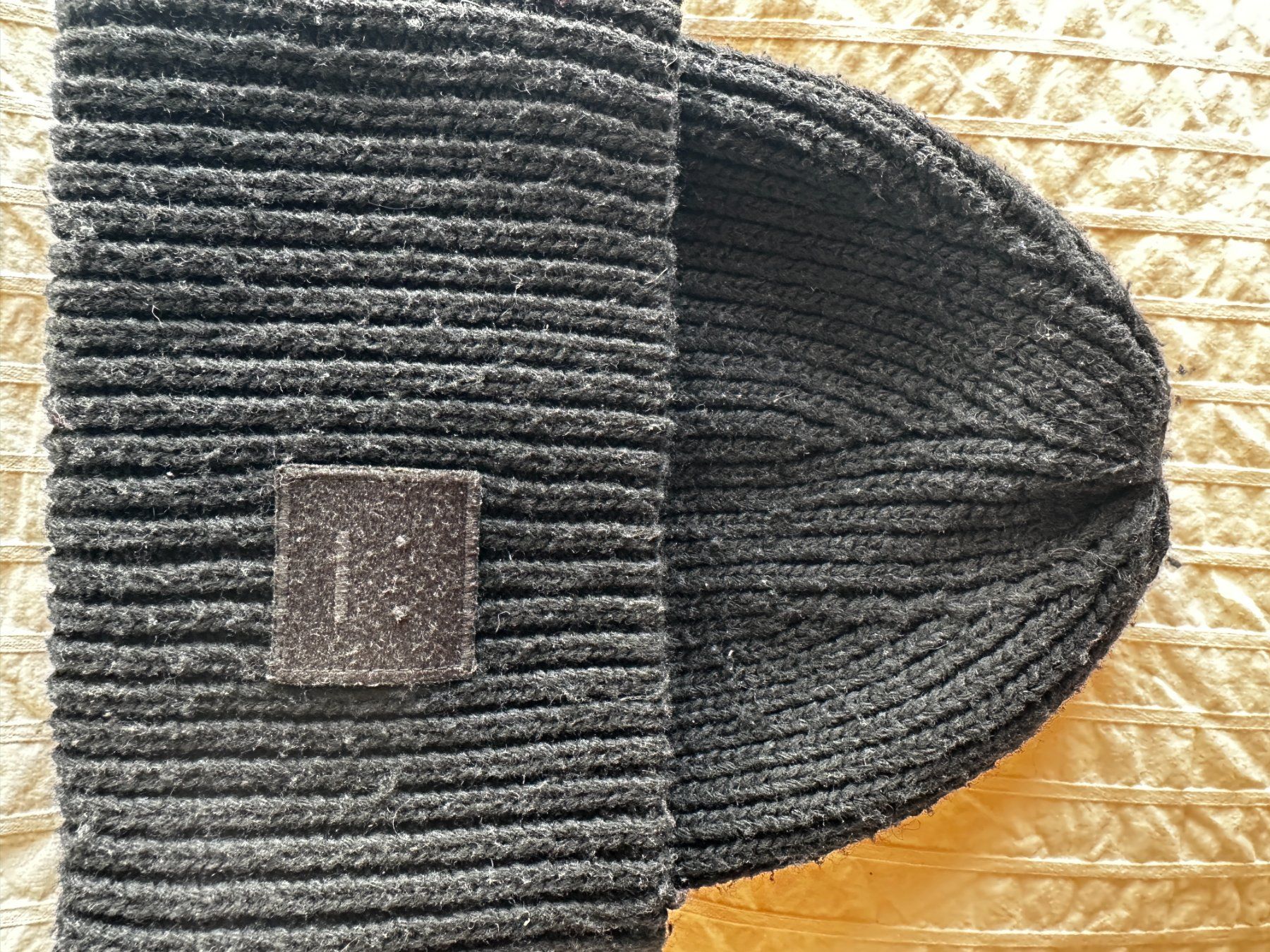 Copricapi, berretti & cappellini: ACNE Studios Beanie – Usato da Oberkirch LU venduto da morpheus06