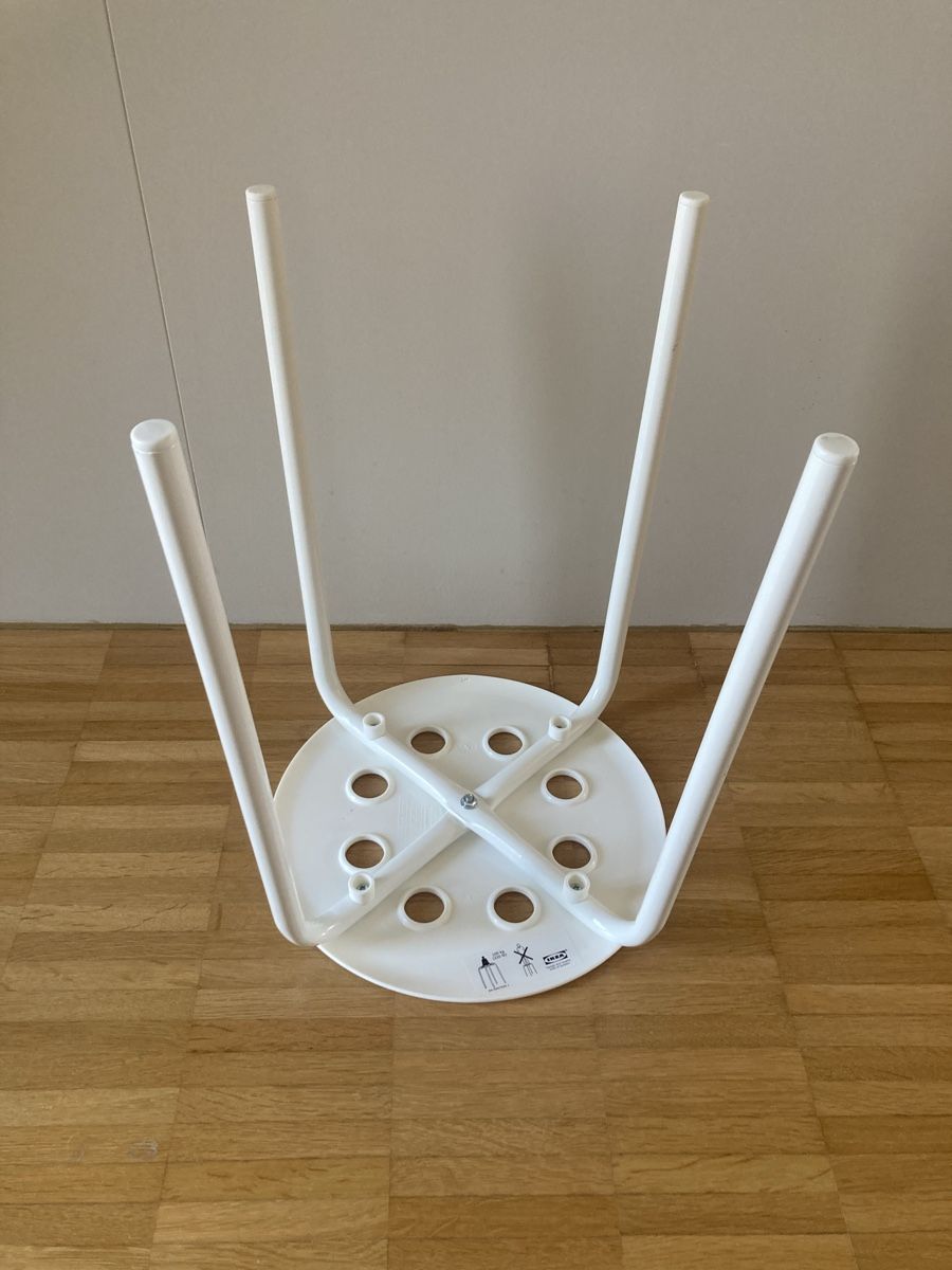 Ikea Sgabelli: Ikea Hocker Marius Metall/Kunstoff – Usato da Zwingen venduto da Kult2000 2
