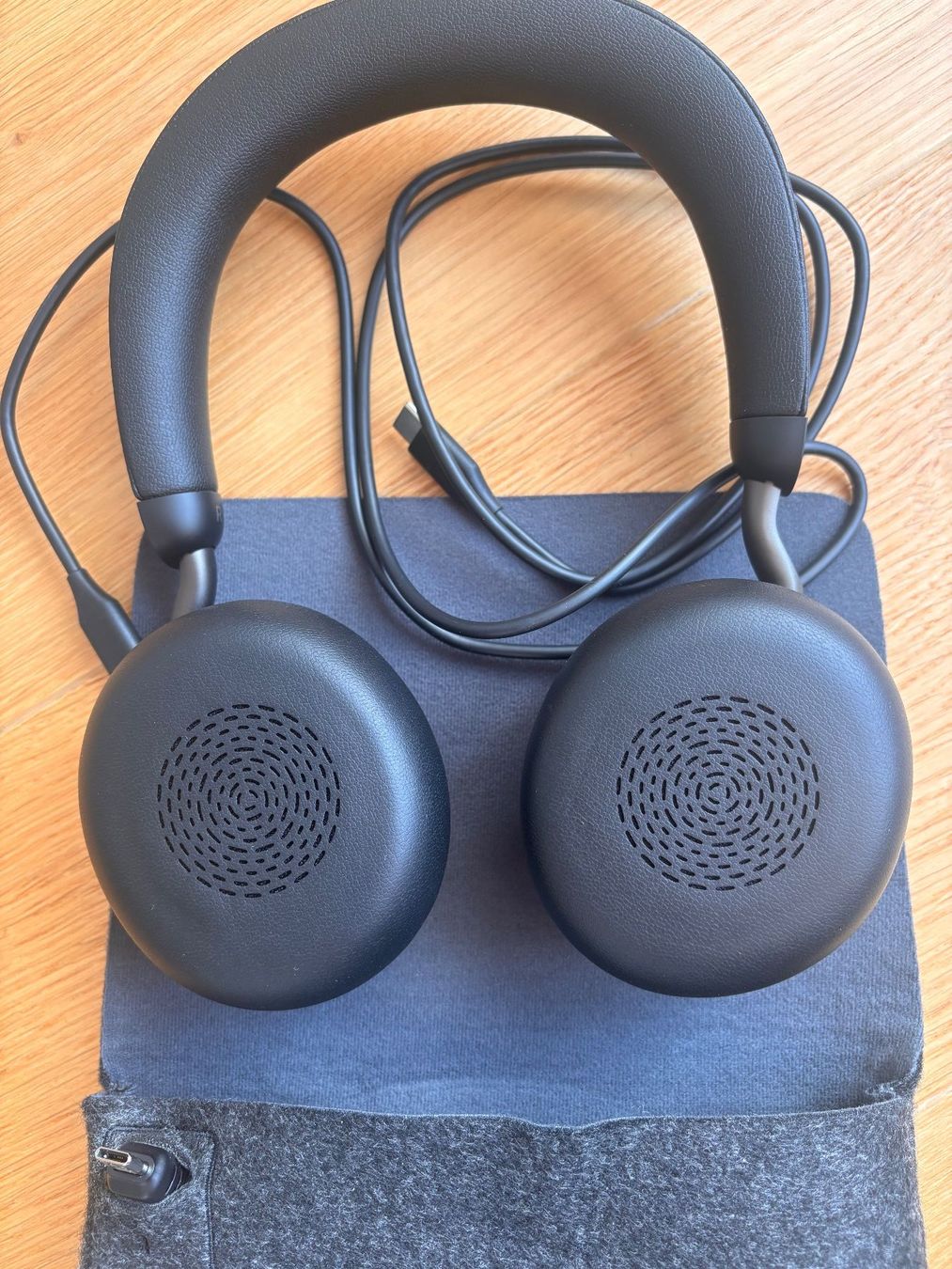 Jabra Cuffie: Jabra On-Ear Evolve2 75 Headset – Nuovo (secondo la descrizione) da Sursee venduto da DonutWorryBeHappy 2