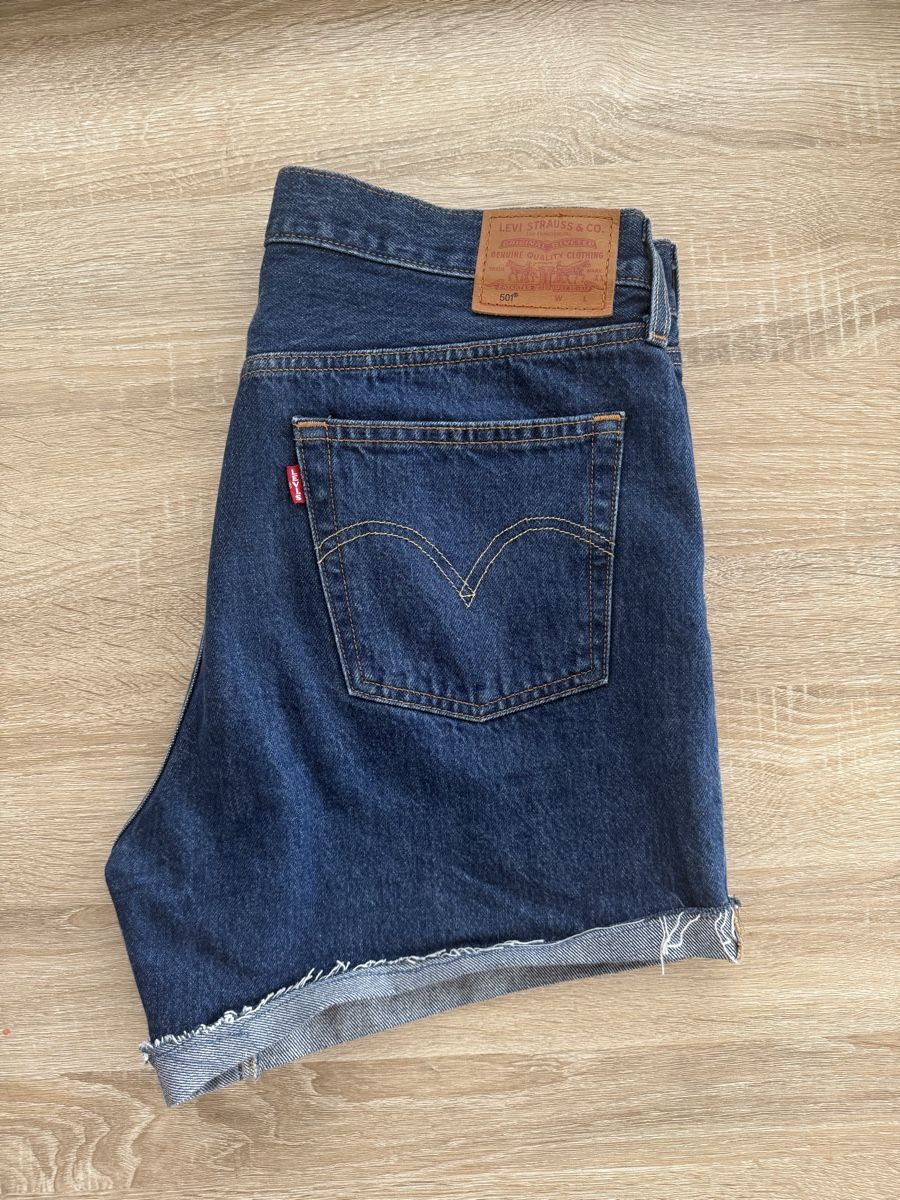 Levi's Jeans: Levi's 501 Denim Shorts W31 – Usato da Winterthur venduto da -BeHappy24- 2