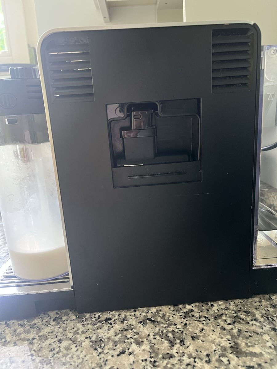 Nespresso Macchine per caffè & Macchine per espresso: Nespresso Coffee Machine – Usato da Basel venduto da cib_2dqm 2