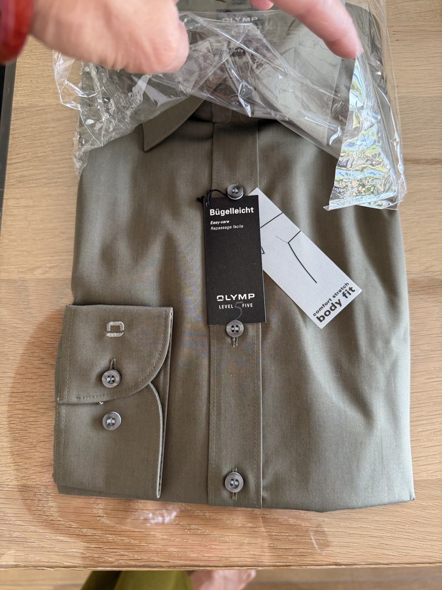 Camicie: Herren Hemd OLYMP body fit Grösse 40 – Nuovo e nell'imballaggio originale da Oberhofen TG venduto da Solano84 2