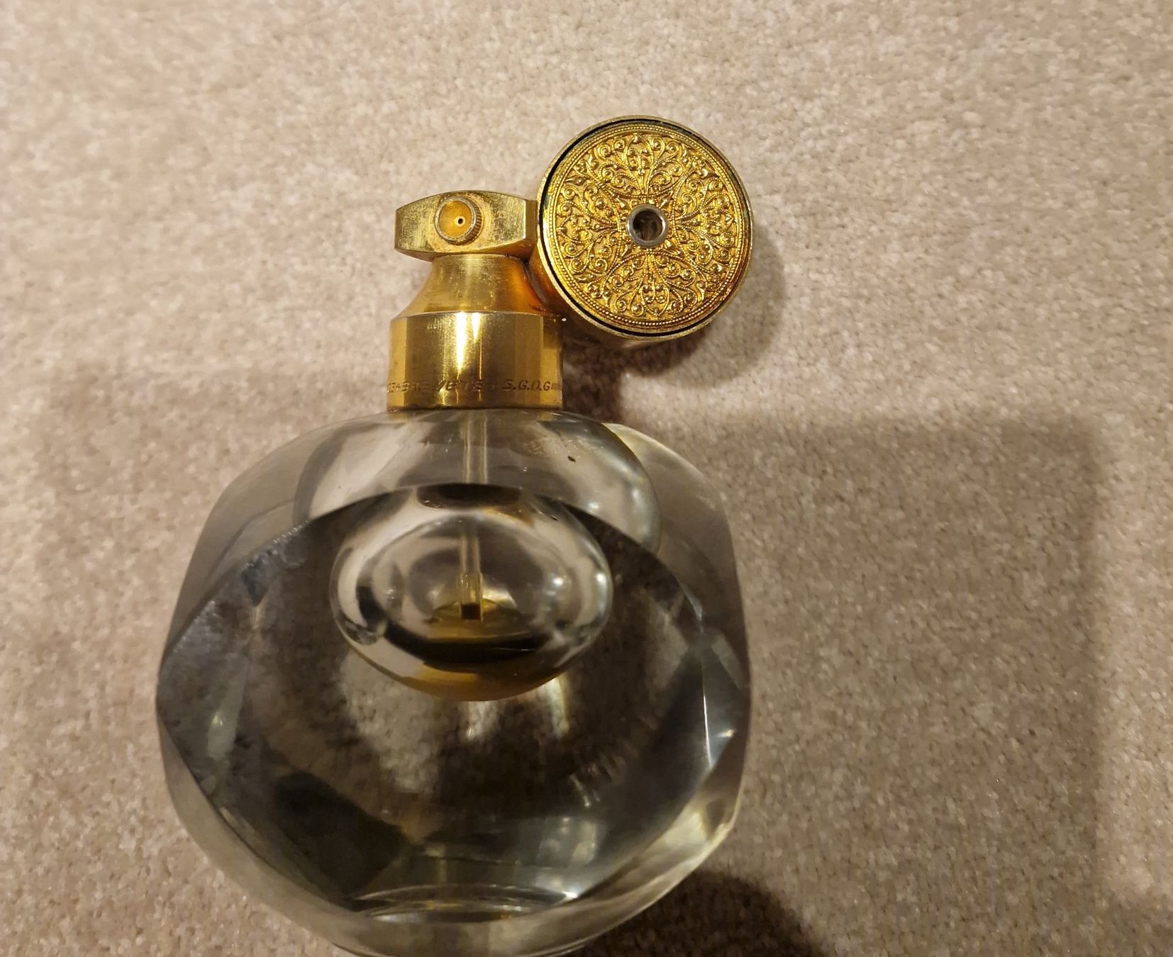 Flaconi: Vintage Crystal Perfume Bottle - Elegant, French atomiser – Usato da Forch venduto da ays_5lbc 6