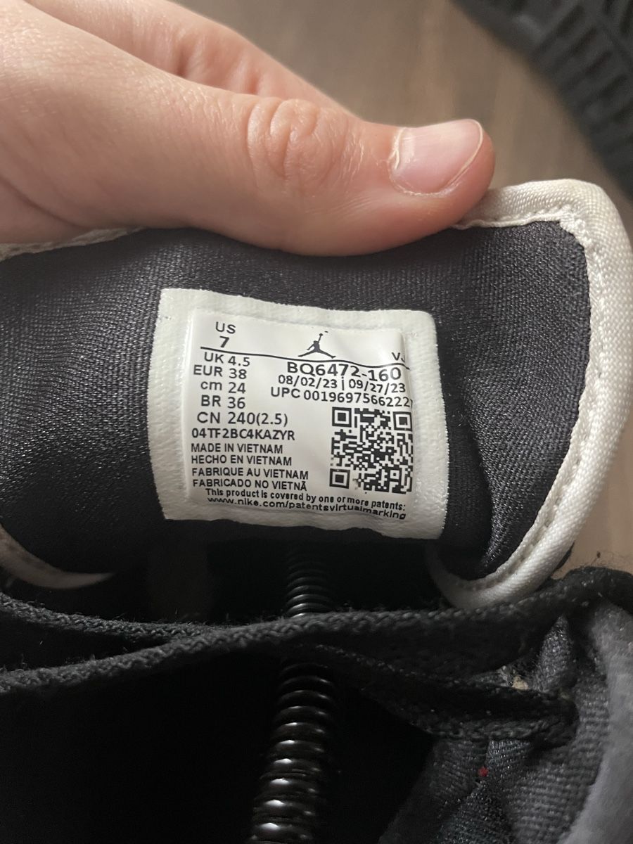 Jordan Scarpe da uomo: Jordan 1 – Usato da Dompierre FR venduto da matmath 6