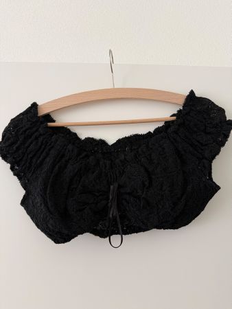 Schwarze Dirndl-Bluse Gr. 34