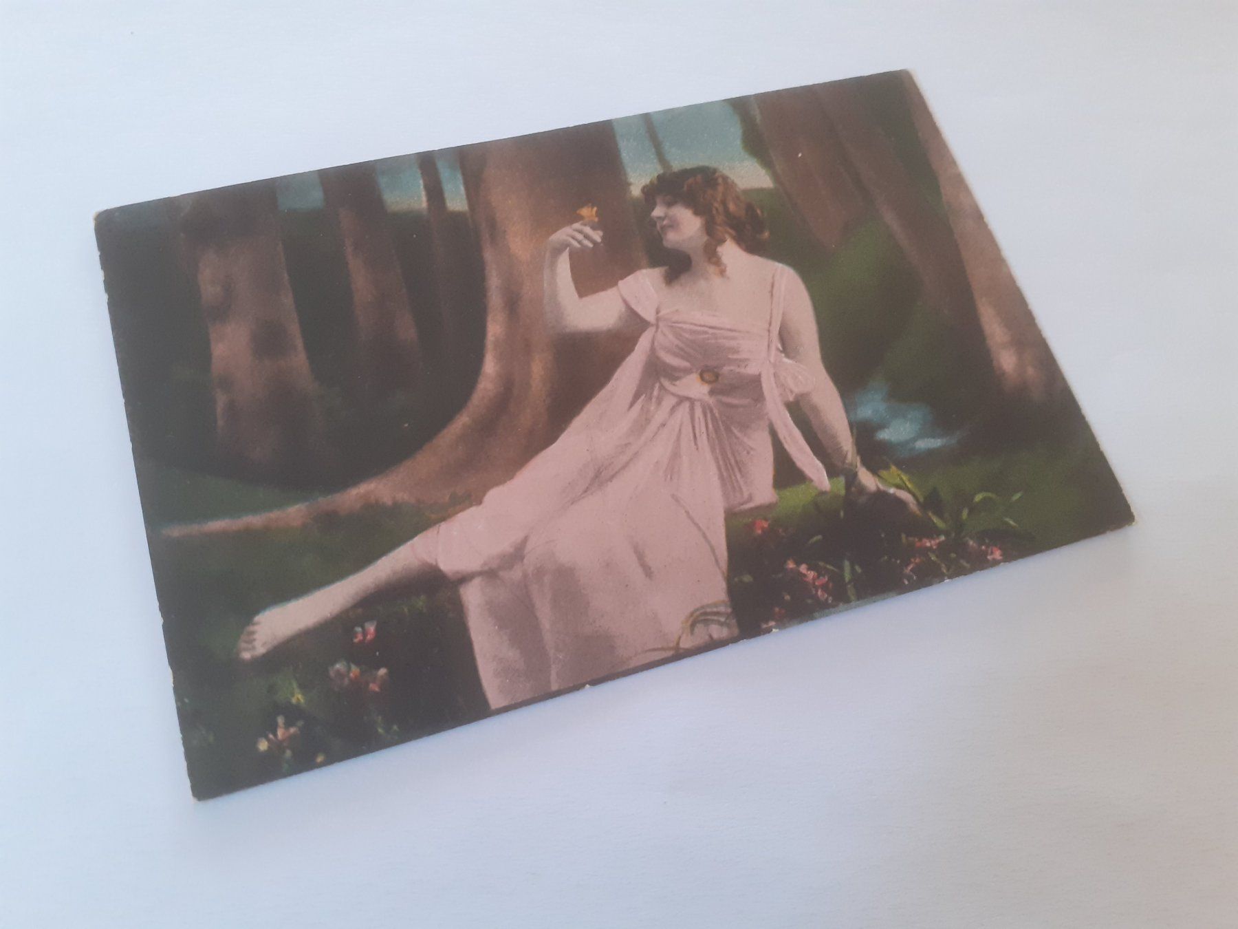 Cartes postales: KITSCH - WALD ELFE mit SCHMETTERLING – D'occasion à Winterthur par Ornyx7