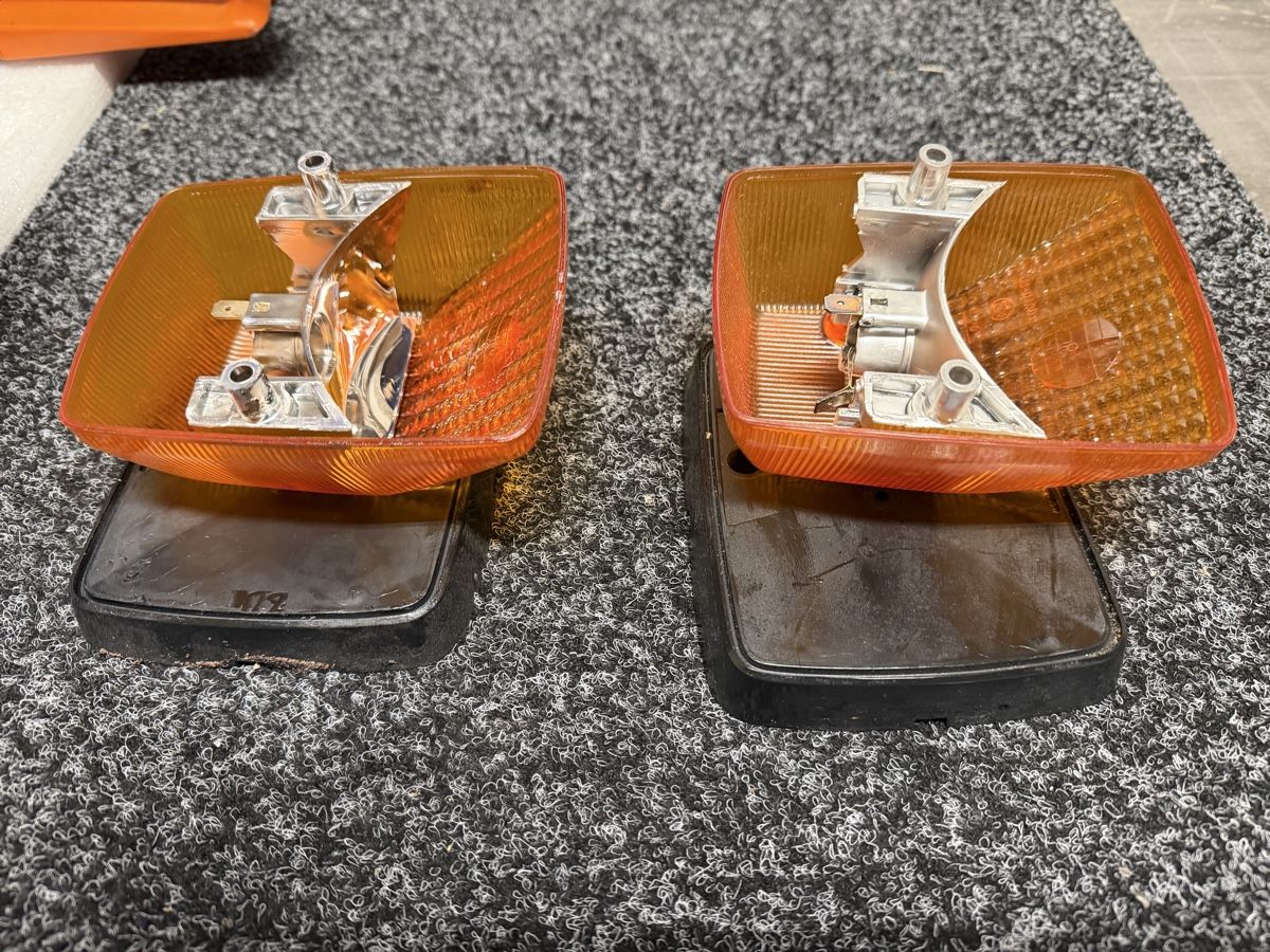 Puch Tutti pezzi di ricambio auto: Originale Blinkergläser Set, Puch 230GE – Nuovo (secondo la descrizione) da Bubikon venduto da Simbeli