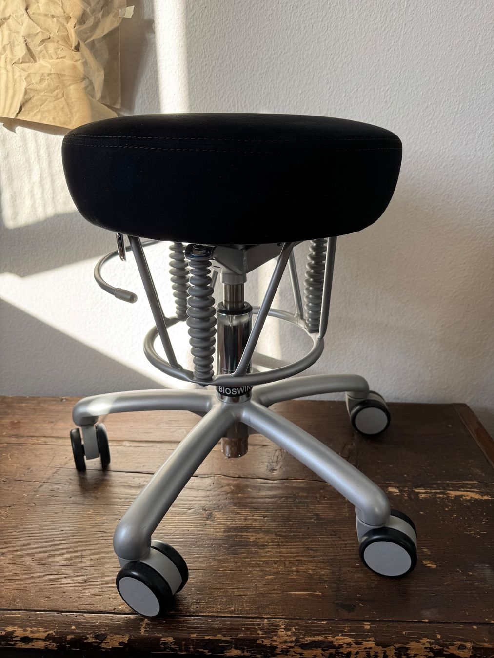 Sgabelli: Hocker | Haider Bio Swing - Mikrofaserbezug - Farbe Schwarz – Usato da Köniz venduto da meerundwind 4