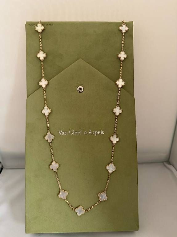 Colliers: VAN CLEEF & ARPELS SAUTOIR – D'occasion à Pully par Occasions-luxe.Golay 1