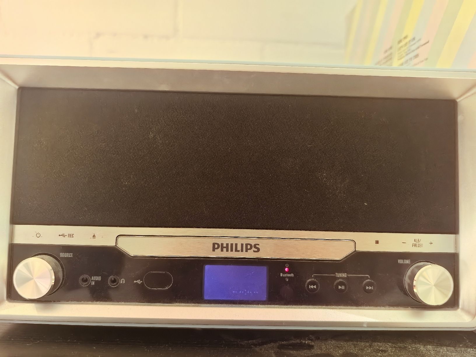 Philips Tourne-disques: Philips Plattenspieler CD Radio Bluetooth mit Platten  – D'occasion à Horgen par BirgitK01 1