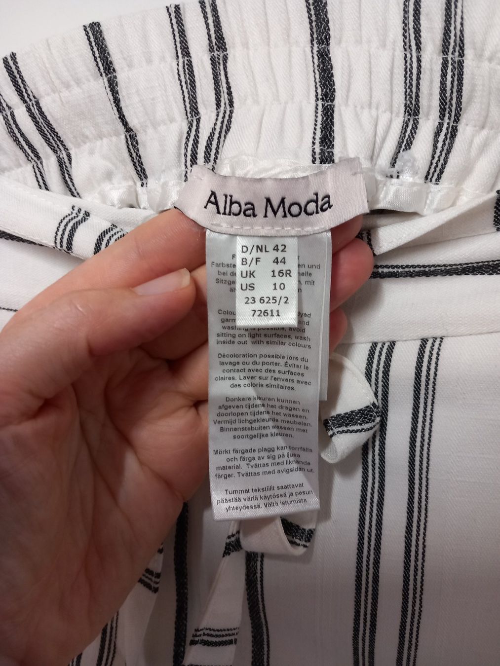 Alba Moda Hosen: Sommerhose Alba Moda Gr.42 Viskose – Gebraucht aus Gwatt (Thun) von umwelt-brocki 2