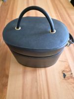 Beautycase schwarz oval mit Henkel und Tragegurt neuwertig