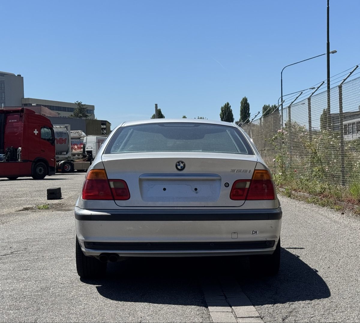 BMW Automobili: Bmw e46 328i – Usato da Bärschwil venduto da BestCars_handel24 2