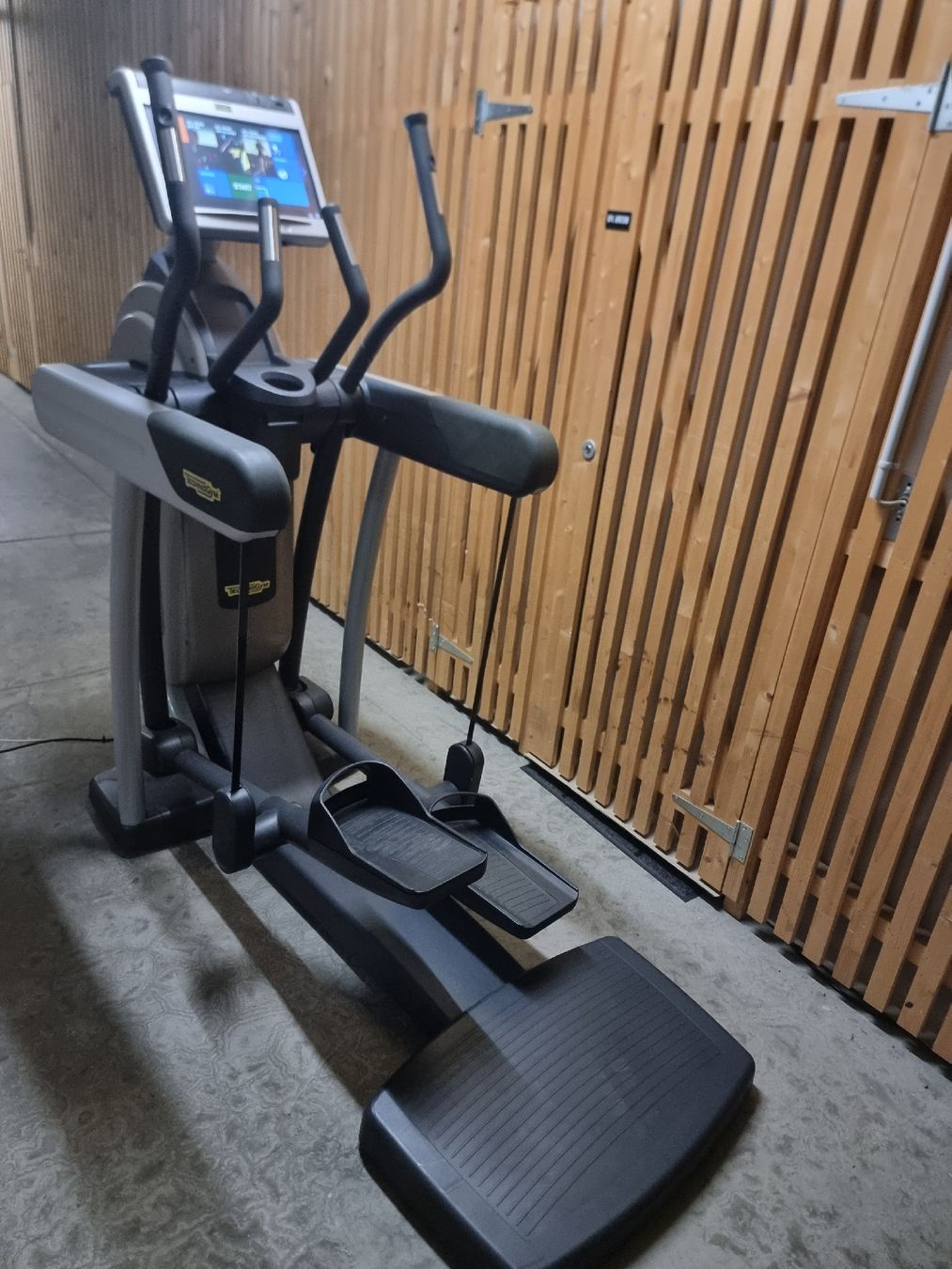 Technogym Hometrainer: Crosstrainer TechnoGym Vario EXC 700  – Usato da Aarau venduto da Aboudx 4