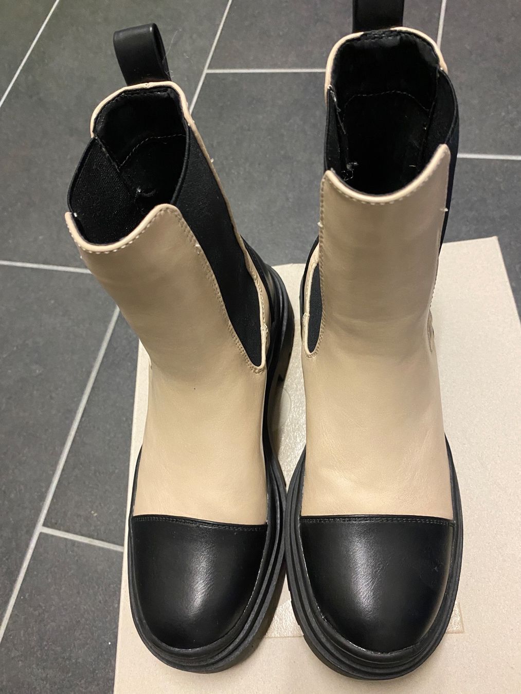 Scarpe da donna: NEUER VERO MODA BOOT EIERSCHALEN/BEIGE GR. 38 – Nuovo e nell'imballaggio originale da Dübendorf venduto da chlinibetris 3