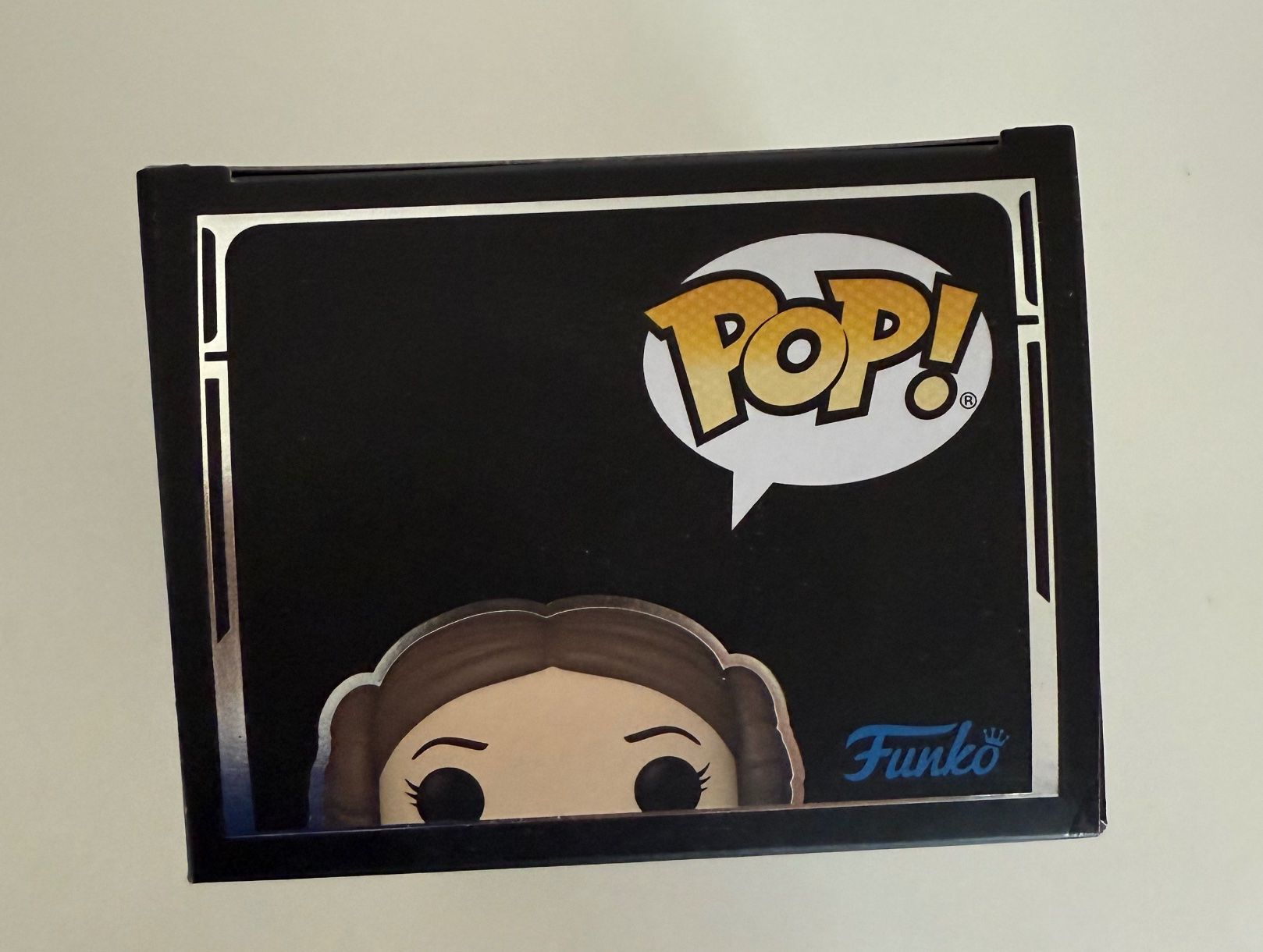 Star Wars Statuette: Funko Pop! Leia Star Wars – Nuovo e nell'imballaggio originale da Moudon venduto da LeCollectionneur 5