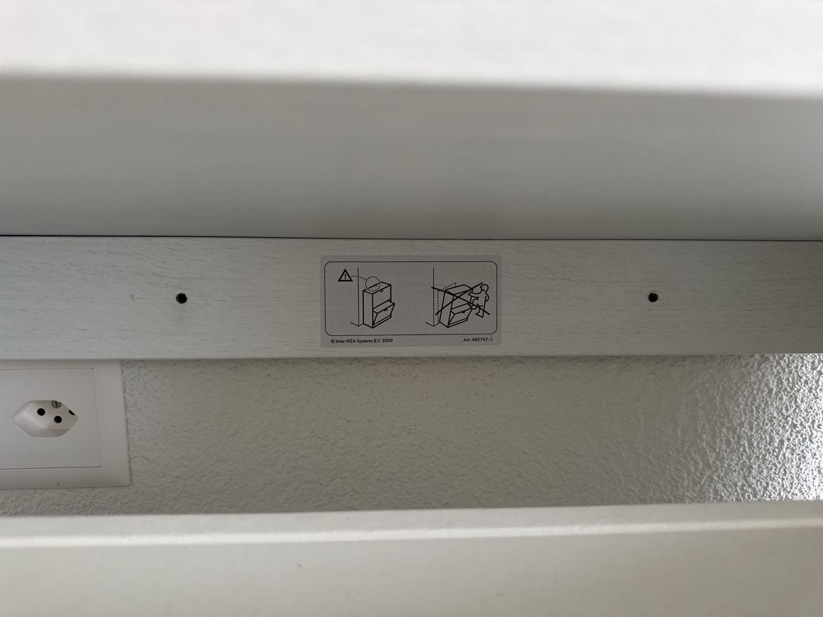Ikea Armoires: IKEA Shoe Cabinet, 3 Compartments – D'occasion à Zürich par _lunapioggia 2