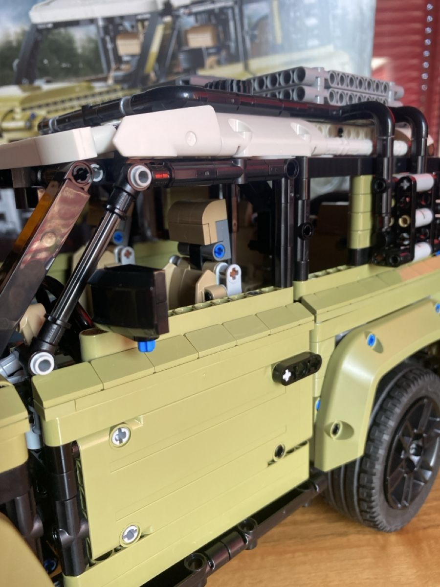 Lego Jeux de construction: LEGO 42110 - Defender - mit OVP – D'occasion à Rikon im Tösstal par Kurt_Goes_Classic 2