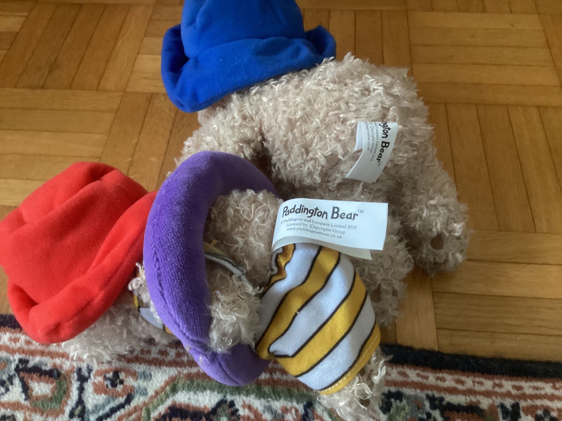 Giocattoli: 2 knuddelige Paddingtons – Nuovo (secondo la descrizione) da Steffisburg venduto da kla_gqp7 1
