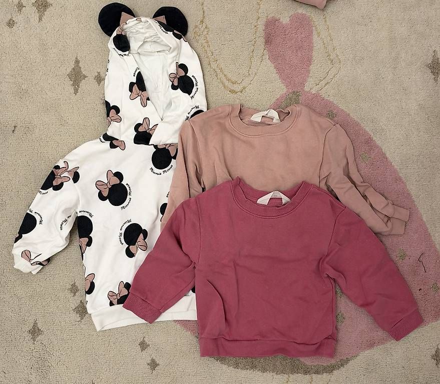 Lotti & Set di vestiti: Kleiderpaket Grösse 92 – Usato da Stetten AG venduto da 5uck5
