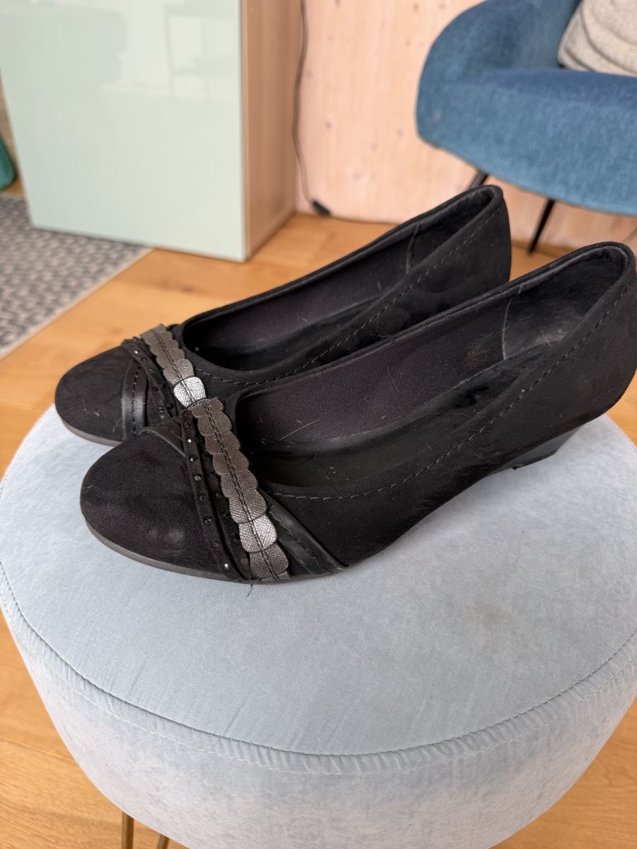 Graceland Chaussures femmes: Escarpins Graceland 39 – D'occasion à Uetliberg par adrenalhyn