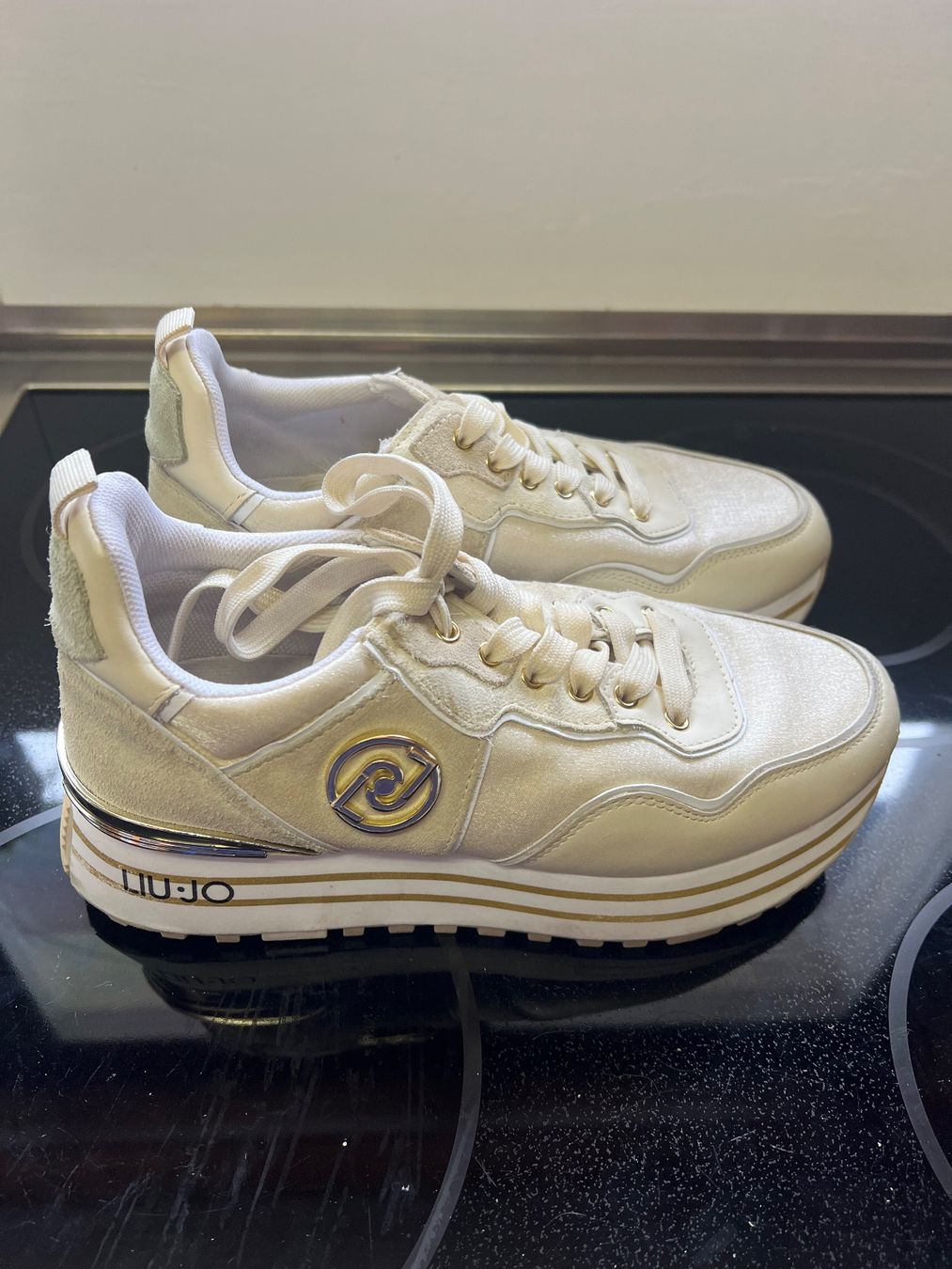 Liu Jo Scarpe da donna: Liu Jo Sneaker – Usato da Zuzgen venduto da Astrid2004