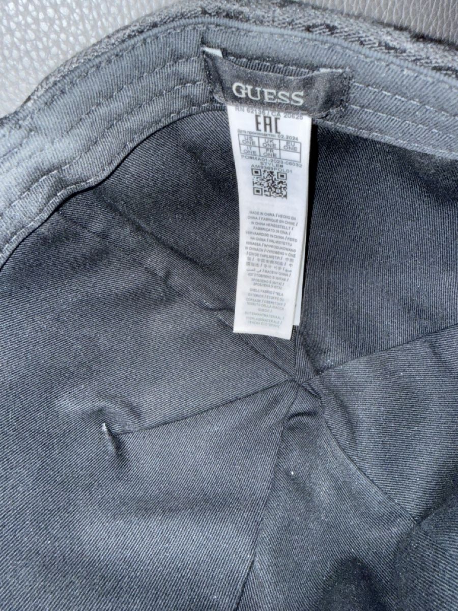 Guess Hüte, Mützen & Caps: Cappellino Guess Milano – Gebraucht aus S. Vittore von valerio_lvca 3