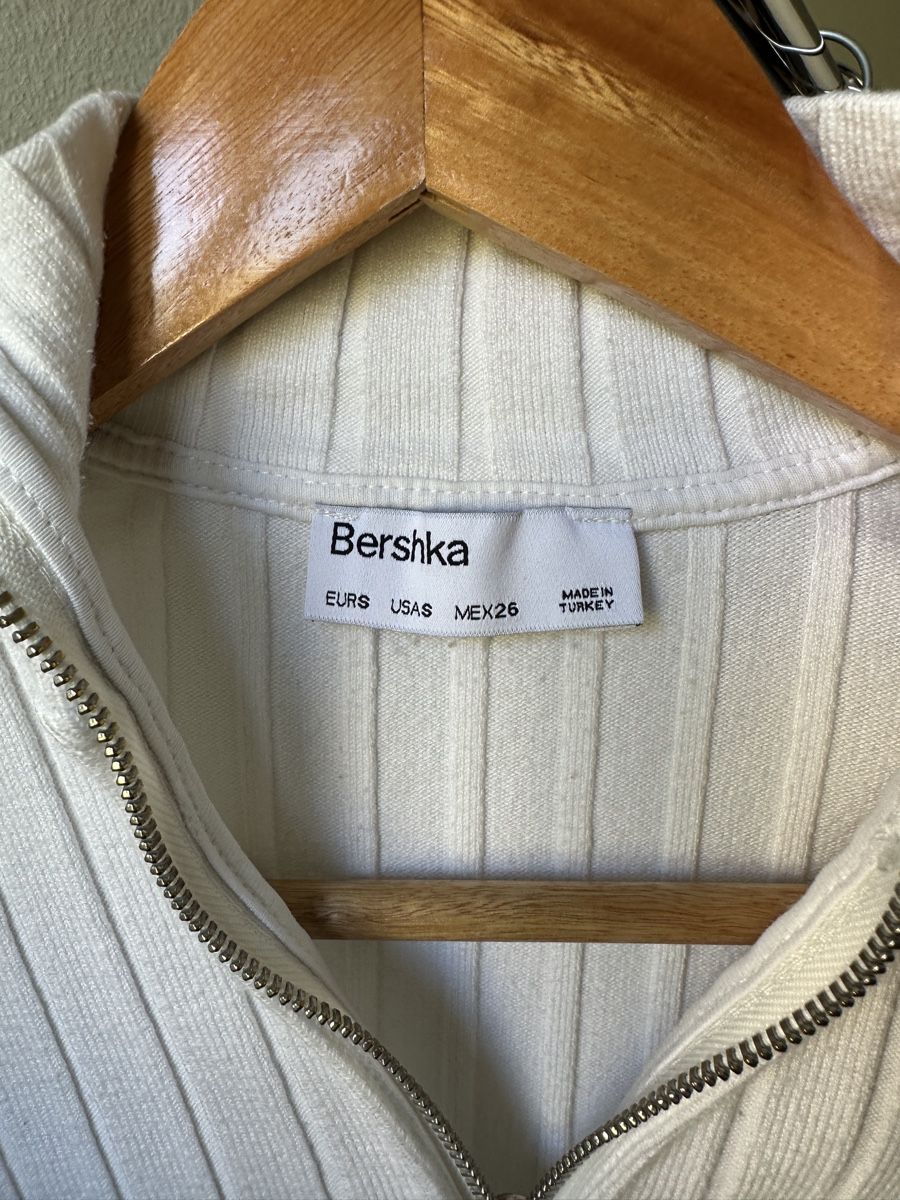 Bershka Top: Bershka Top Gr. S – Nuovo (secondo la descrizione) da Winterthur venduto da nic_r7kj 1