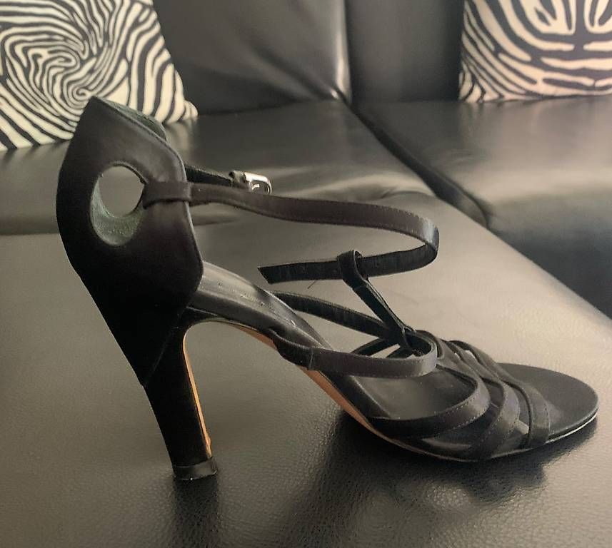 Damenschuhe: Chanel Sandalen / Gr. 38 – Gebraucht aus Bern von Nici2210 3