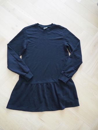 Schwarzes Sweatshirtkleid Gr. S Divided H&M