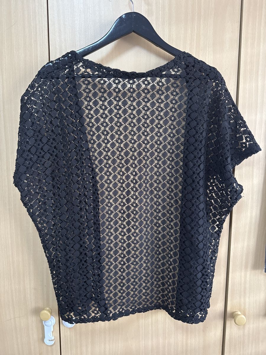 Jacken: Strickjacke schwarz Blumenmuster Gr. M – Neu (gemäss Beschreibung) aus Thun von Vans_98 3