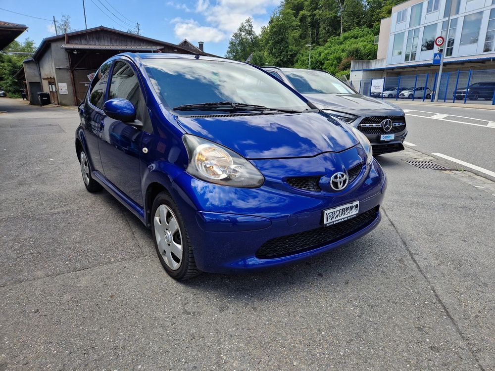 Toyota Automobili: TOYOTA Aygo 1.0 blue – Usato da Lausanne 27 venduto da Tradens 2