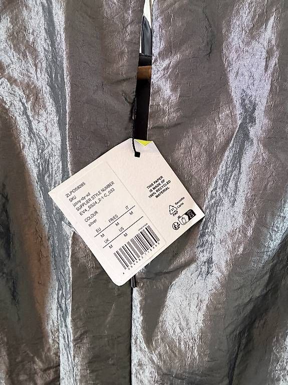 Robes: Cocktailkleid - neu, mit Etikett  – D'occasion à Zürich par hoiliaaa 2