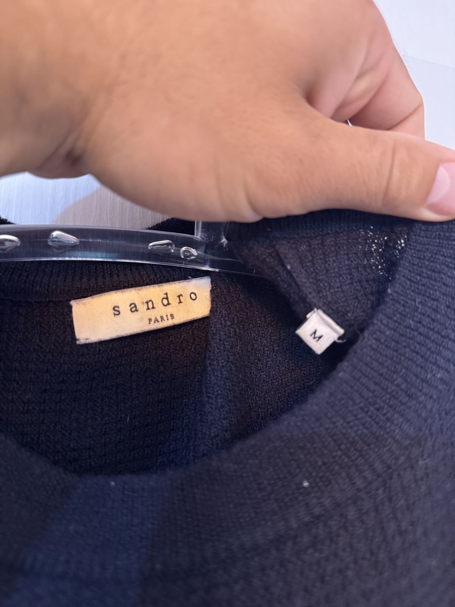 Sandro Pulls & Sweat-shirts: Sandro Paris woole Pullover dunkelblau Grösse M oryginal – Neuf (Voir description) à Wetzikon ZH par Jan_wojt 2