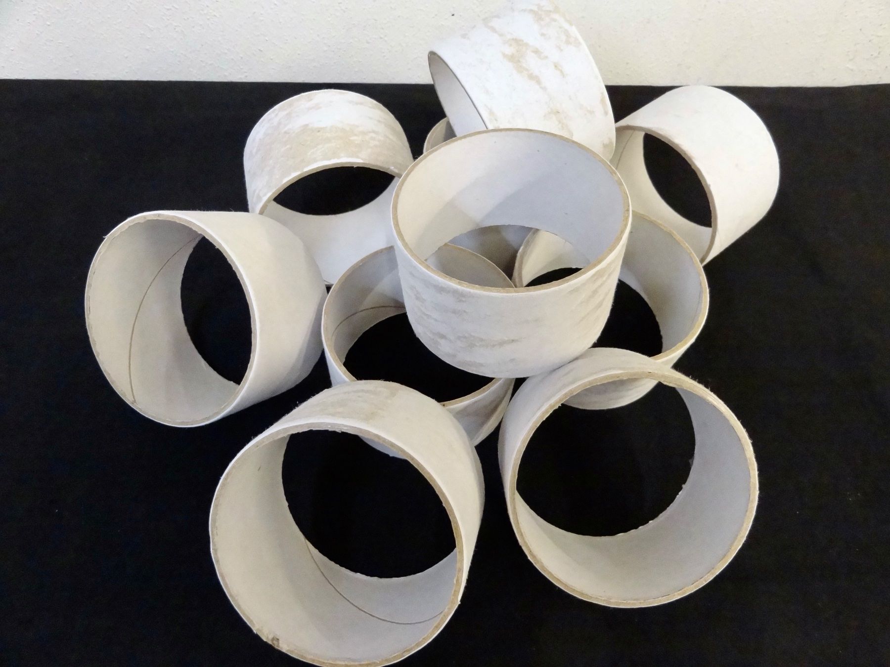 Kits de loisir créatif: Rollen Papprollen Bastelmaterial 10 Stk. Kartonröhren – D'occasion à Kerzers par djstarsky73 2