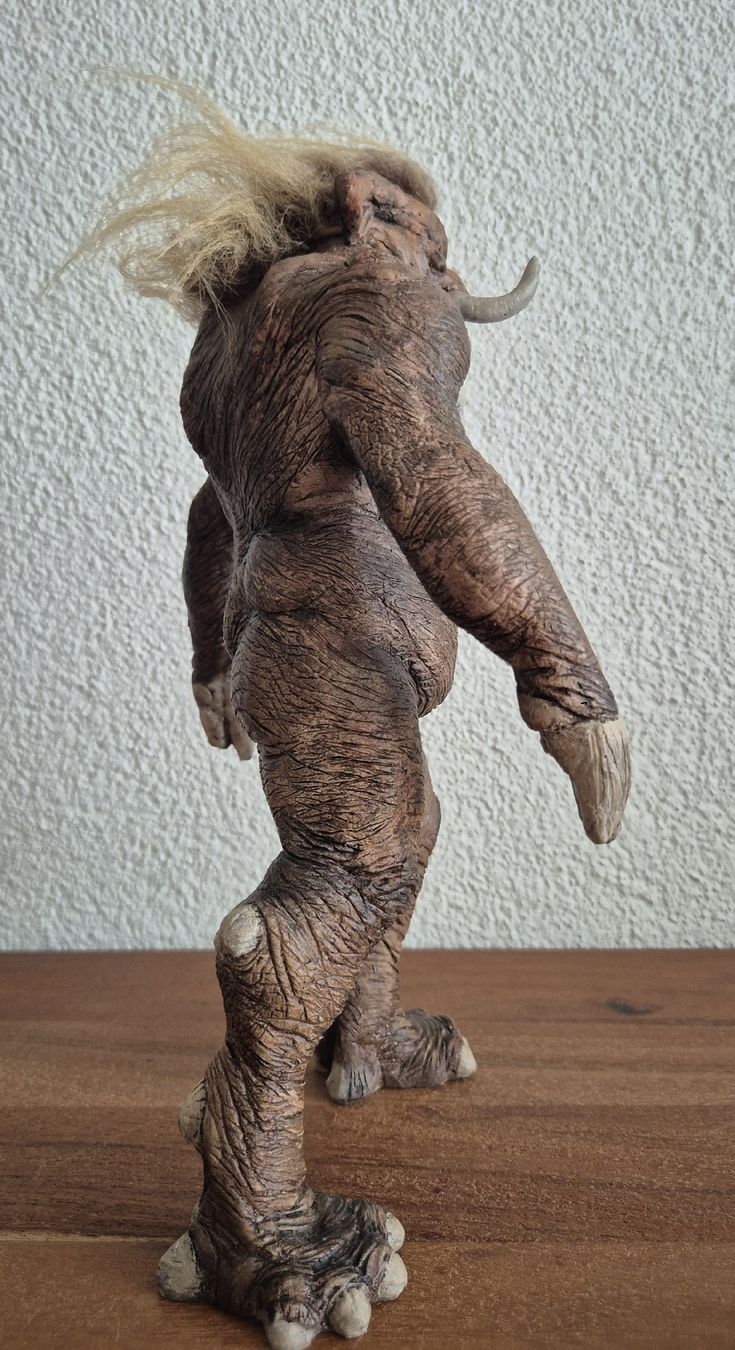 Statuette: Minoboar Design Maquette Sammlerstück – Usato da Zürich venduto da Dalema13 5