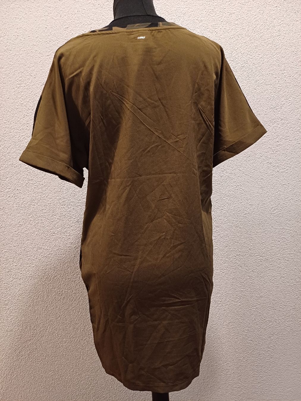 T-shirt: RAW longshirt xs – Nuovo (secondo la descrizione) da Winterthur venduto da Smily-_- 1