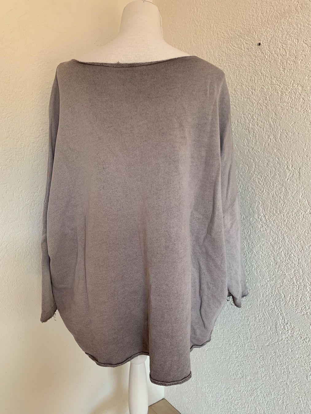 Pullover & Sweatshirts: Sweatpulli von cotton candy in farbverlauf violett – Gebraucht aus Hölstein von dia_7d6n 1