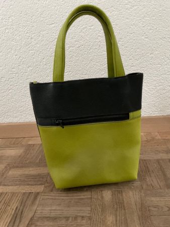 Coole Kunstleder - Handtasche, Grün/Schwarz, Top Zustand!