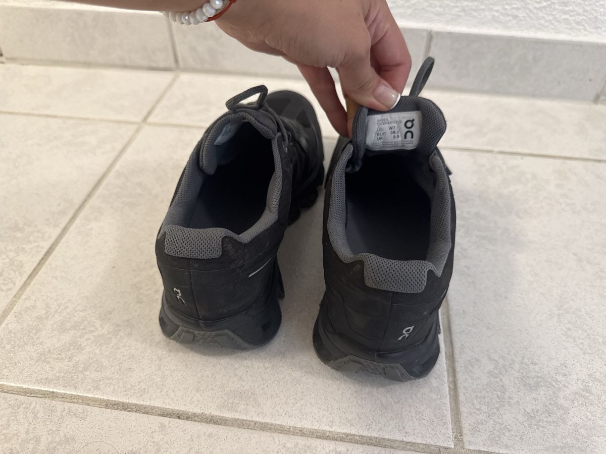 Scarpe da uomo: On Cloud Schuhe – Usato da rotkreuz venduto da tijana0504 3