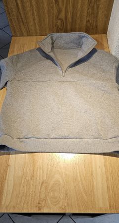 Grauer Pullover Gr. XL sehr guter Zustand!