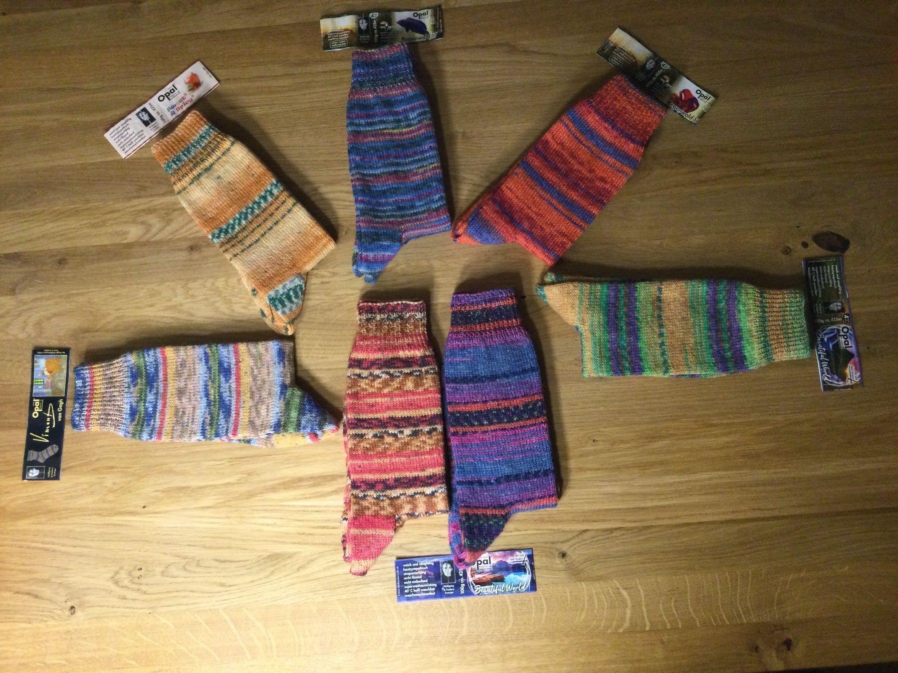 Calze: Wunderschöne, handgestrickte OPAL Socken – Nuovo e nell'imballaggio originale da Flawil venduto da kruemeli02
