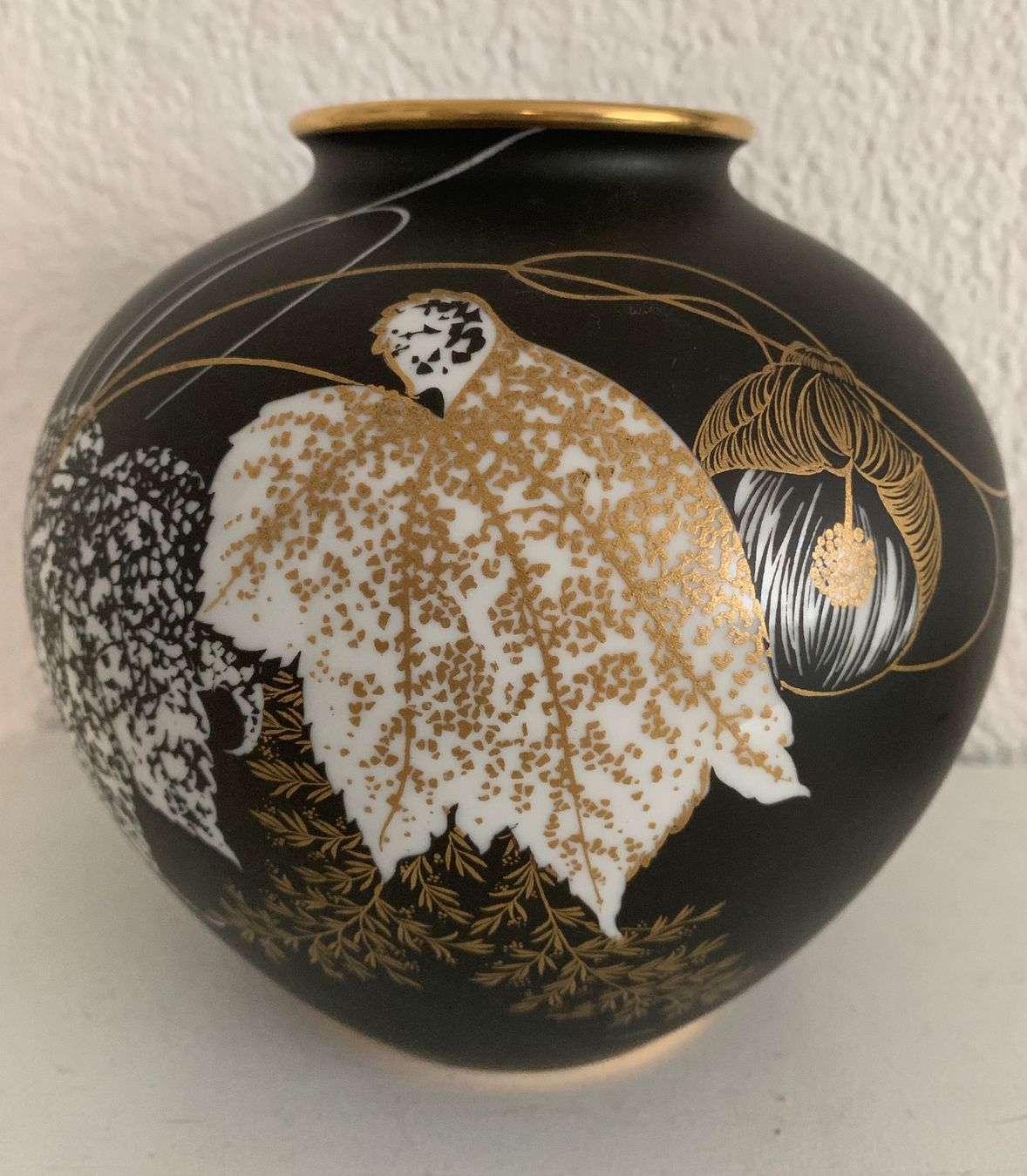 Rosenthal Vasen & Gefässe: Rosenthal Vase / Malvacea schwarz – Gebraucht aus Biel/Bienne von Katja01112