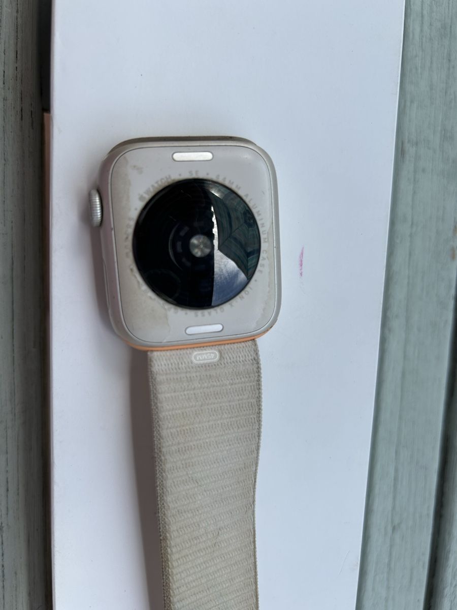 Apple Smartwatch: Apple Watch SE 2Gen. 44mm – Usato da Mollis venduto da Stern8577 3
