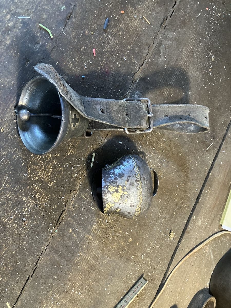 Cloches & sonnailles: Glocke  – D'occasion à Neudorf par Zlateh