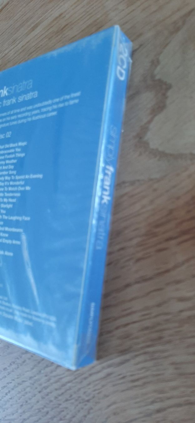 CD: 2CD Set Simply Frank Sinatra (Originalverpackt) – Nuovo e nell'imballaggio originale da Affoltern am Albis venduto da Sabinezc 2