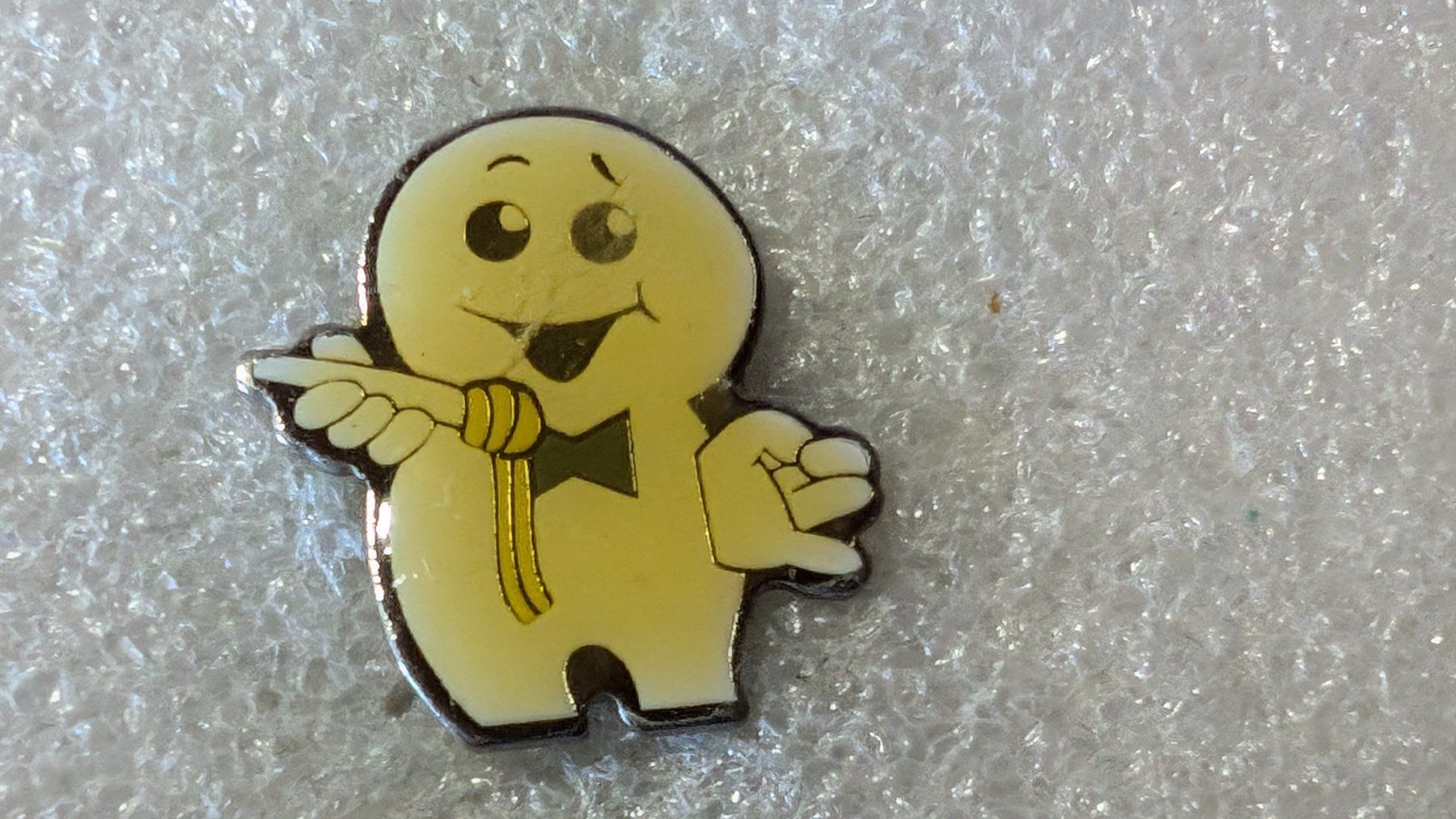 Placchette & Badge: Ansteckpin 229: Maga Bio – Usato da Oppligen venduto da Pin-Fall-Shop